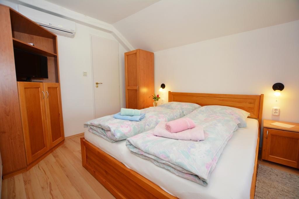 Viragoskert Apartman Hévíz Δωμάτιο φωτογραφία