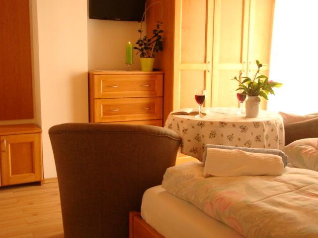 Viragoskert Apartman Hévíz Δωμάτιο φωτογραφία